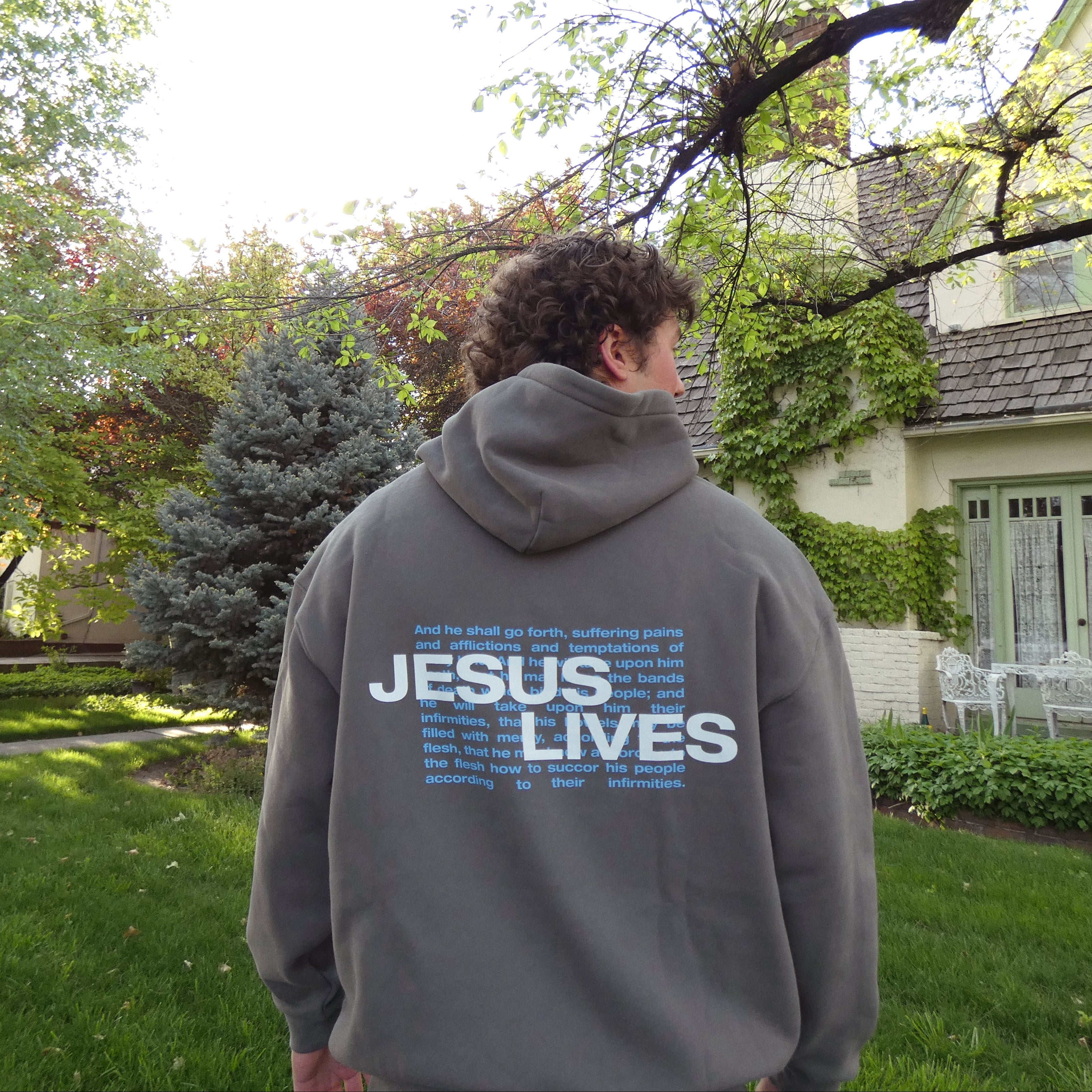Sweatshirts: Hoodies & Crewnecks - SZNS